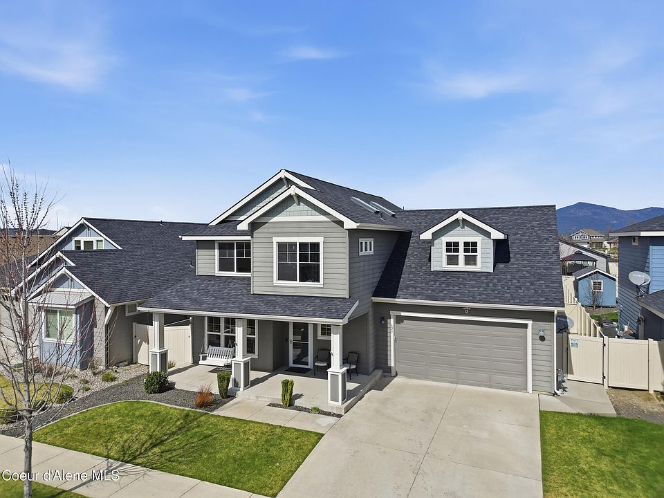 1st image of 623 E Penrose Ave