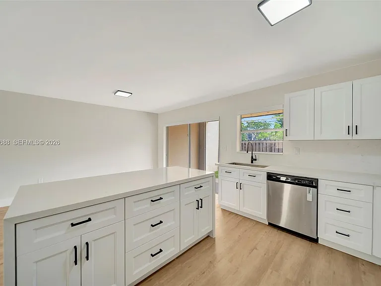 8769 SW 137th Ave #8769 — Photo 3