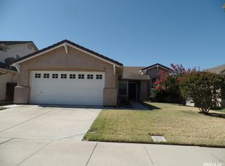 1926 Pin Oak Ln, Manteca, CA 95336