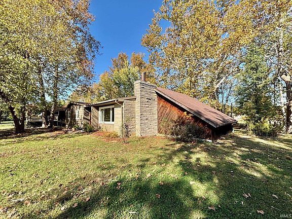 4th image of 321 E Dewey Dr