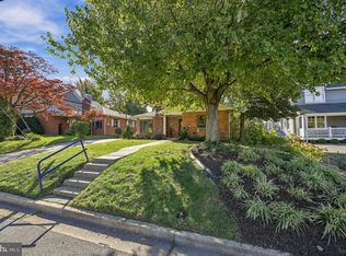 4840 33rd Rd N, Arlington, VA 22207