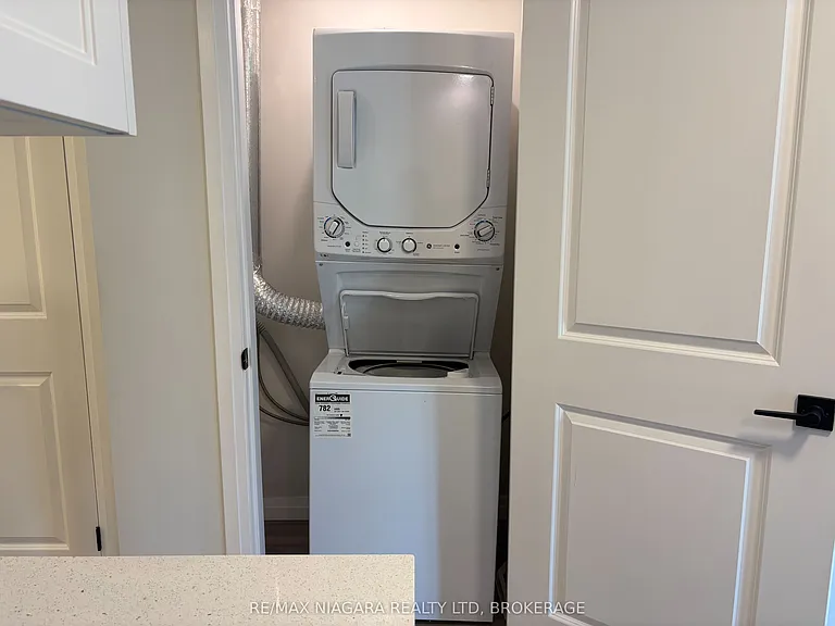 424 Ridge Rd N #207 — Photo 23