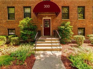 300 Richbell Rd APT A4, Mamaroneck, NY 10543