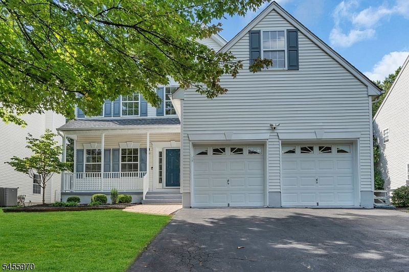 1st image of 59 Huntley Way