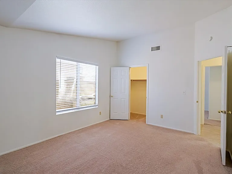 19324 N 75th Dr — Photo 16