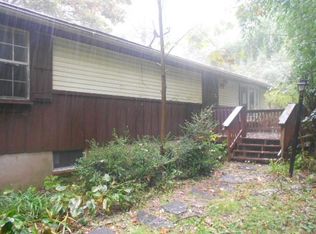 28 Cabin Still Rd, Delta, PA 17314