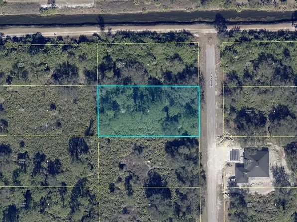 1921 Truman Ave, Lehigh Acres, FL 33972