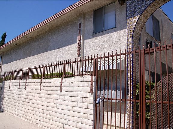 2nd image of 11025 Kittridge St APT 132