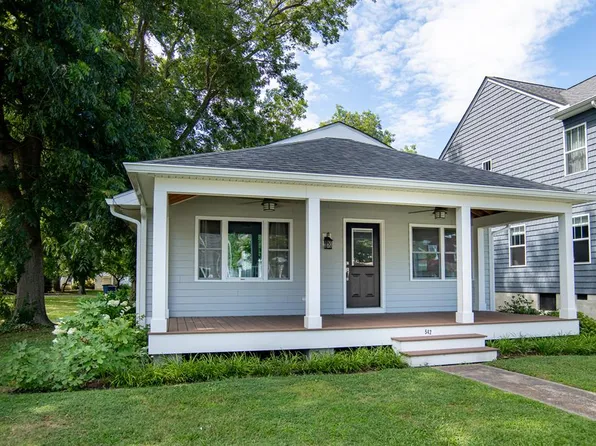 542 Madison Ave, Cape Charles, VA 23310