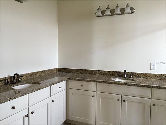 4th image of 16129 Coquina Bay Ln