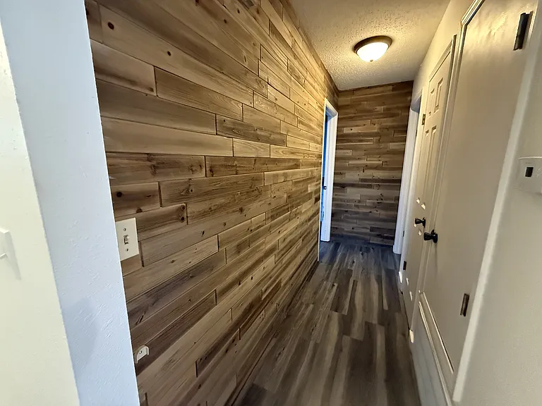 Hallway to bedrooms