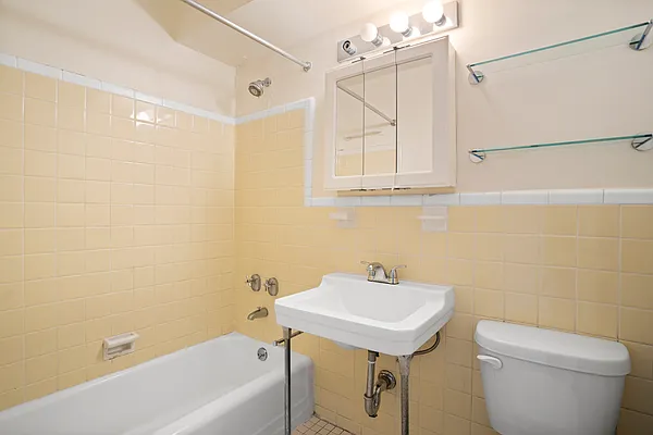 Sold by Douglas Elliman | media 16