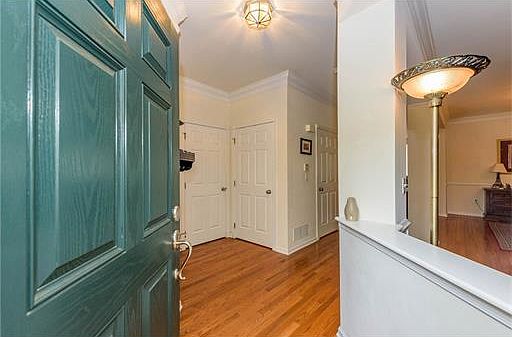 2nd image of 7 Scarborough Ct