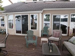2nd image of 5052 Schrah Dr