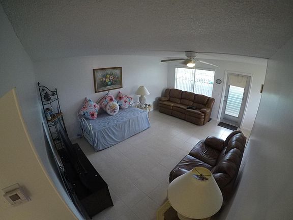 4th image of 72 Dorchester D #72