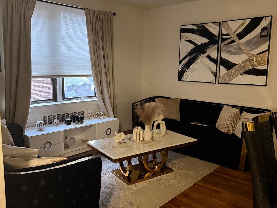 1st image of 1014 Neilson St APT 4E