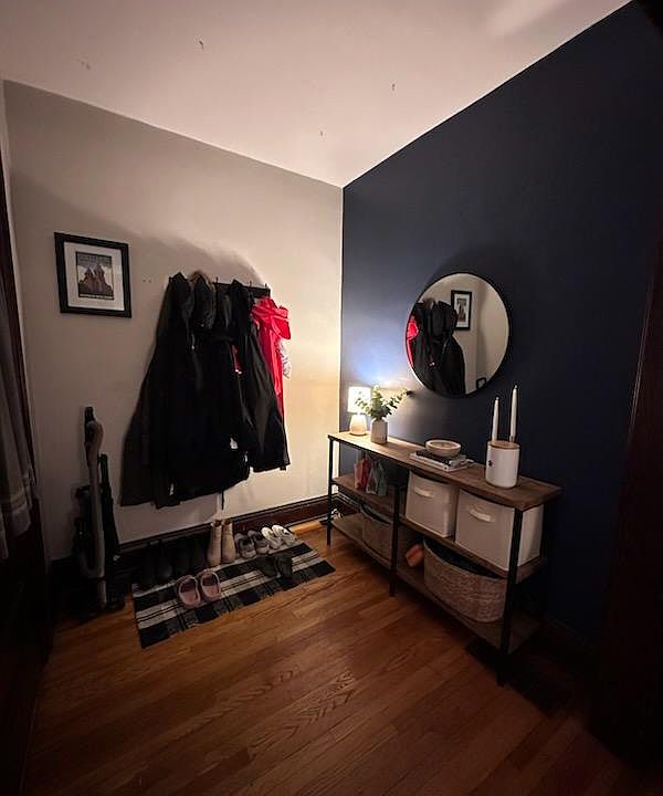 1st image of 425 W Delavan Ave APT 1