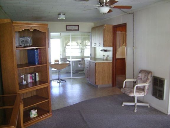3rd image of 2818 SE 37th Ave