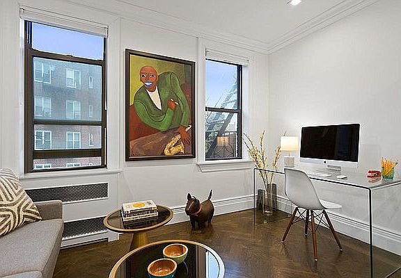 5th image of 3546 74th St APT 426