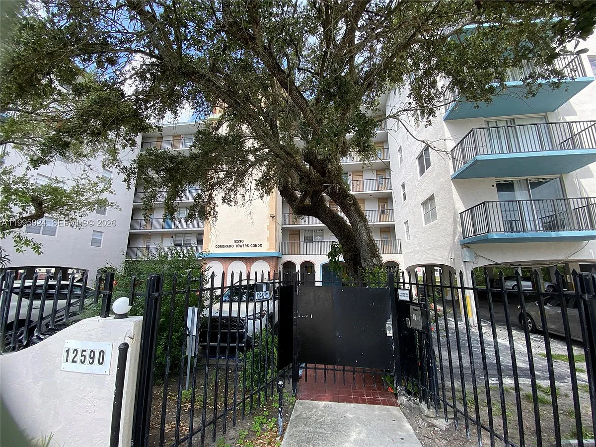 Photo 2 of 27 - 12590 NE 16th Ave #608 - North Miami, FL Building Photo - 12590 NE 16th Ave #608