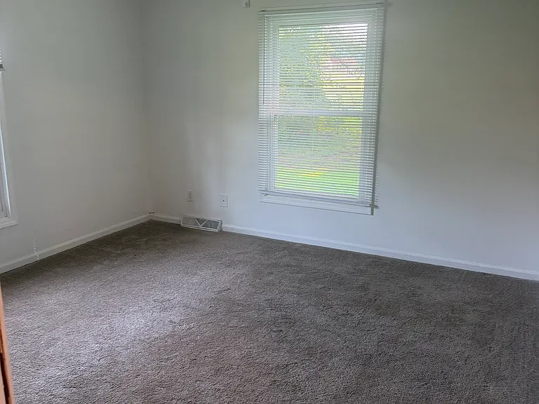 5897 Weddington Rd — Photo 13