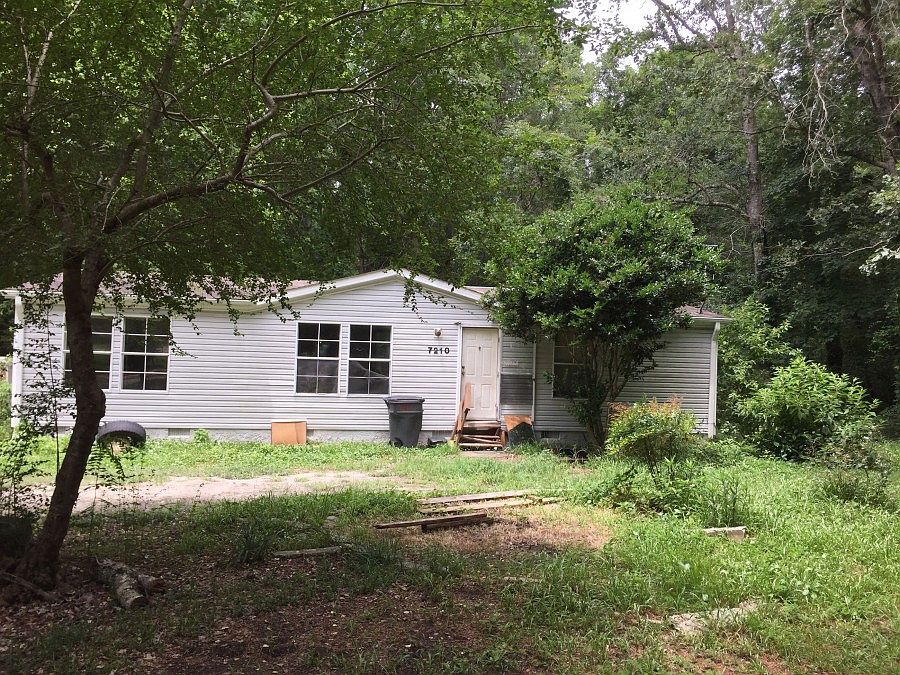 1st image of 7210 Oakview Dr NE