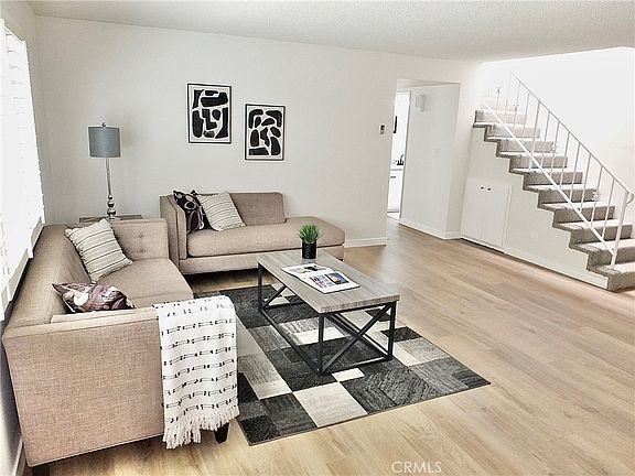 4th image of 621 Termino Ave