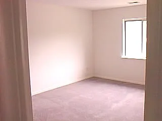 725 Keenway Cir #B — Photo 11