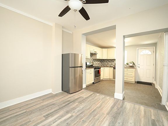 3rd image of 1847 E Harold St