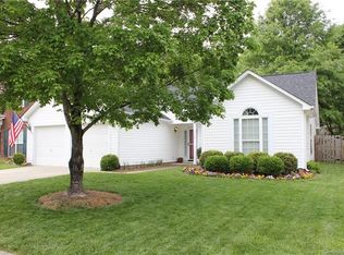 6429 Fillian Ln, Charlotte, NC 28269