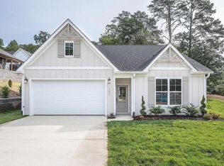 303 Stonegate Way, Soddy Daisy, TN 37379