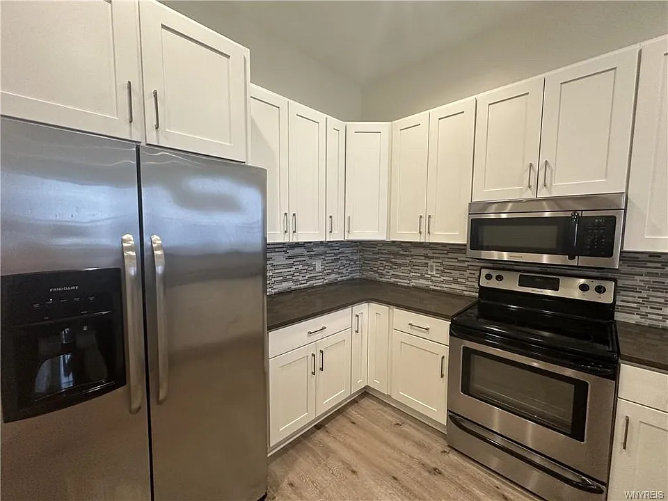 251 Main St #503