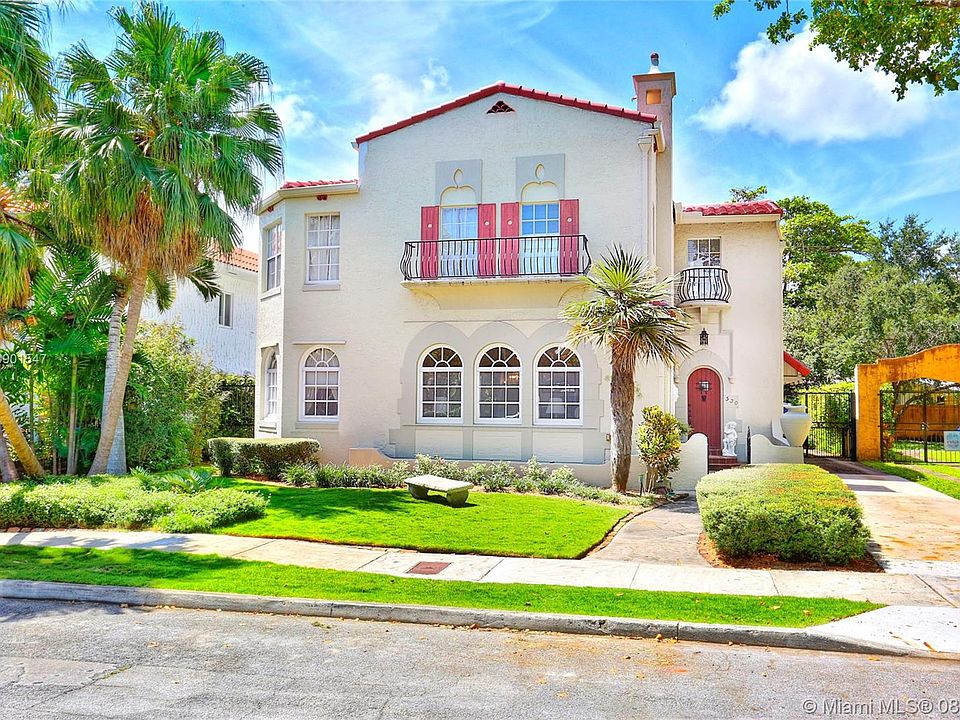1st image of 530 NE 59th St