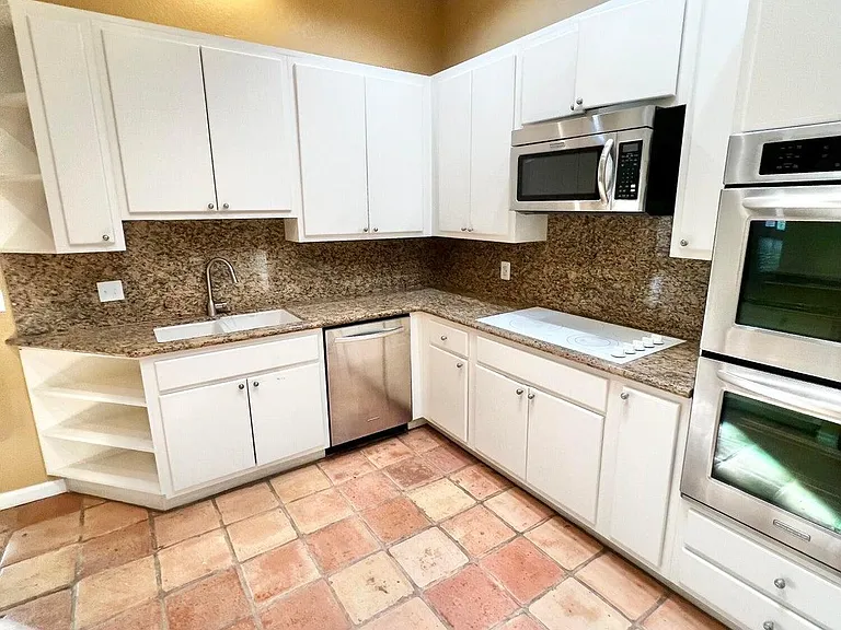 79115 Bermuda Dunes Dr — Photo 9