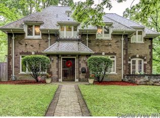 1112 W Vine St, Springfield, IL 62704