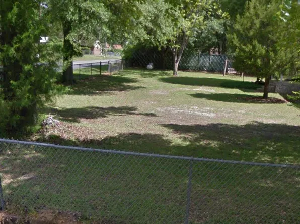 1A Caribou St #A, Daleville, AL 36322