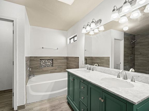 4th image of 3617 Tierra Calida Dr