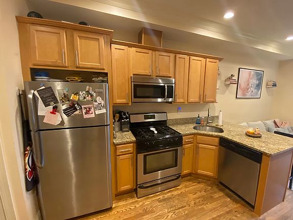 4th image of 19 Lothrop St #1
