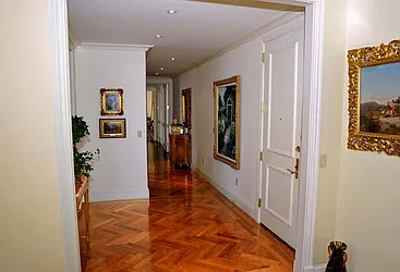 Rented by Beekman Regent Leasing 