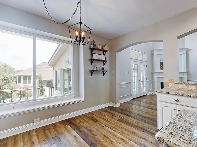 3200 Hilltop Ct — Photo 7