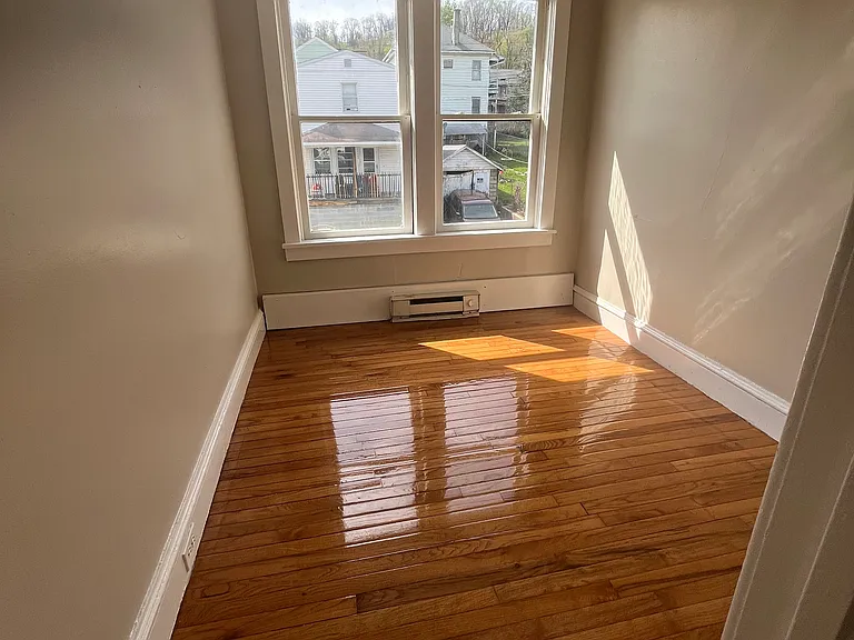 68 Central Ave — Photo 14