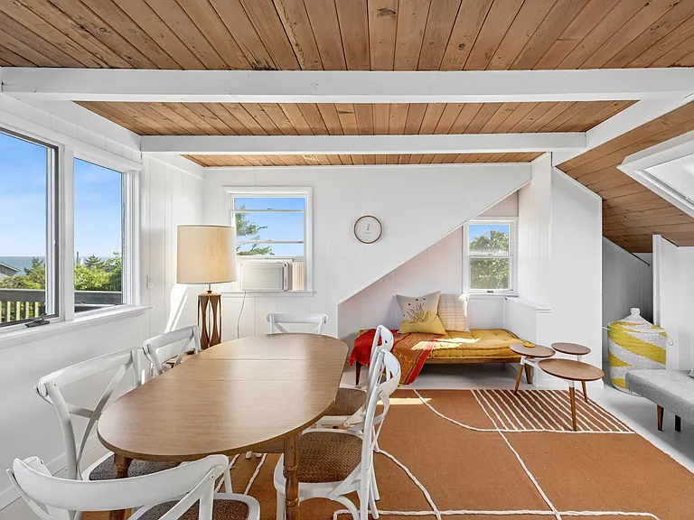 69 Surfside Ave — Photo 15