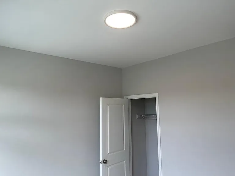 2822 Saltaire Ave — Photo 34