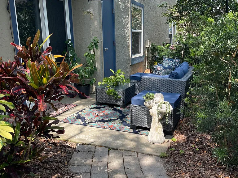 875 Windover Ct #51-D — Photo 11