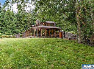 240 Reuben Johnson Rd, Pt Ludlow, WA 98365