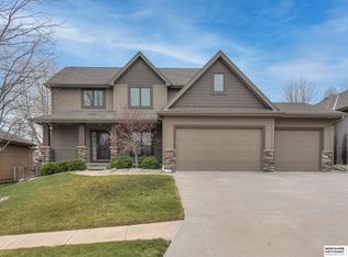 19905 Harney St, Elkhorn, NE 68022