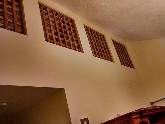 Vaulted Ceiling in Living R.