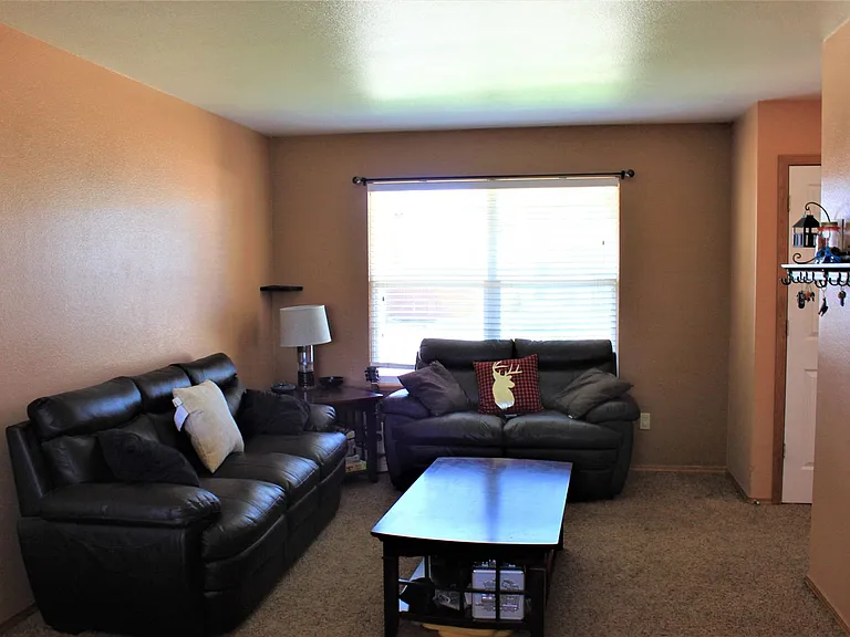 6663 Camino Del Rey — Photo 2