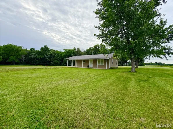 22731 Hayes Rd, Center, MO 63436