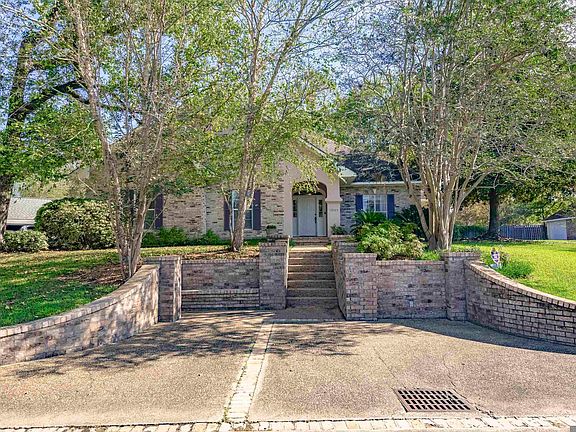 2nd image of 13523 Mary Edith Pl